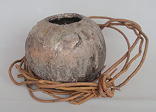 小川龍三 「灰釉丸壺」  径19.0×高15.0cm