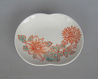 峰村雅子 「赤絵花文小皿」 径11.0×8.5 高1.5cm