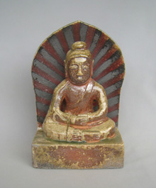 黒澤公博「仏座像」 径21.0×10.0 高30.0cm
　　　受皿 径25.0×25.0 高4.0㎝