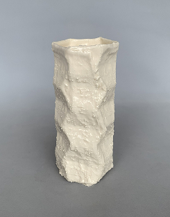 水野歌子　径6.0×6.0 高13.0cm