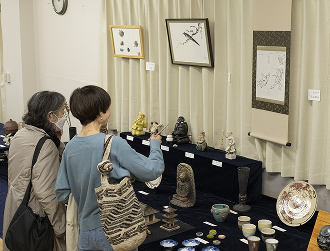 第４２回 日本陶芸倶楽部 アマチュア作品展